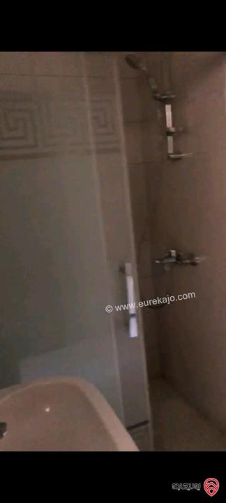 شقة مساحه  168متر مربع  طابق ثاني للبيع في عمان - أم السماق