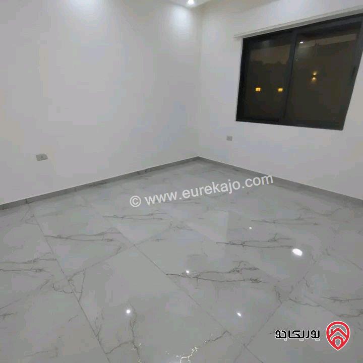 شقة مساحة 161م طابق أول للبيع في عمان - البنيات