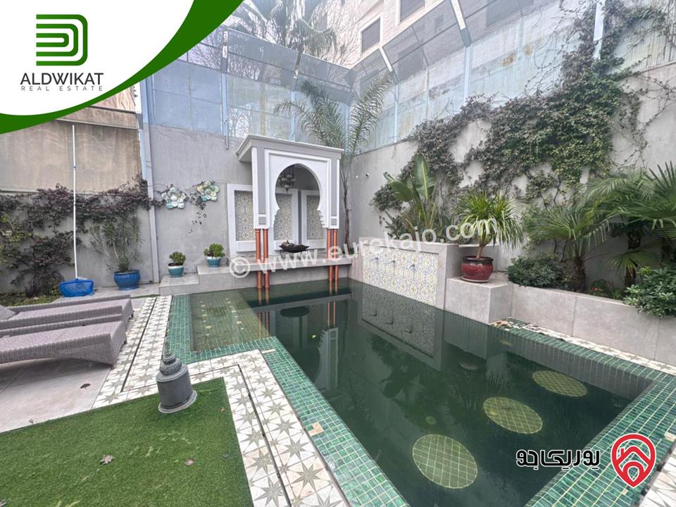 فيلا فاخره مفروشه مستقلة للبيع في عمان - دابوق مساحة البناء 800م ، الارض 770م ، الحديقة 200م والترس 200م