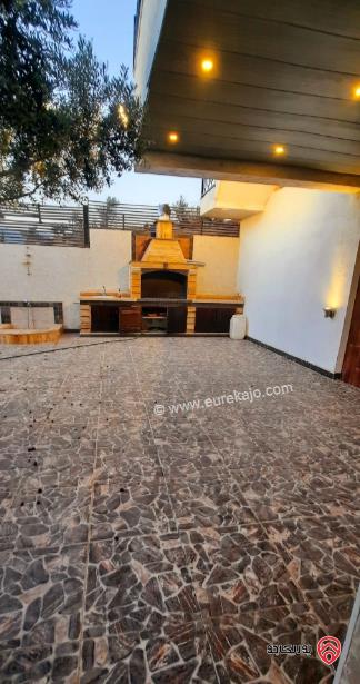 مزرعة مساحة الأرض 1300م والبناء 150م للبيع في جرش