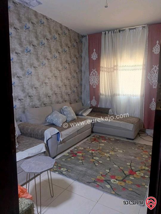 شقة مساحة 117م طابق ثالث للبيع في عمان - عين الباشا 