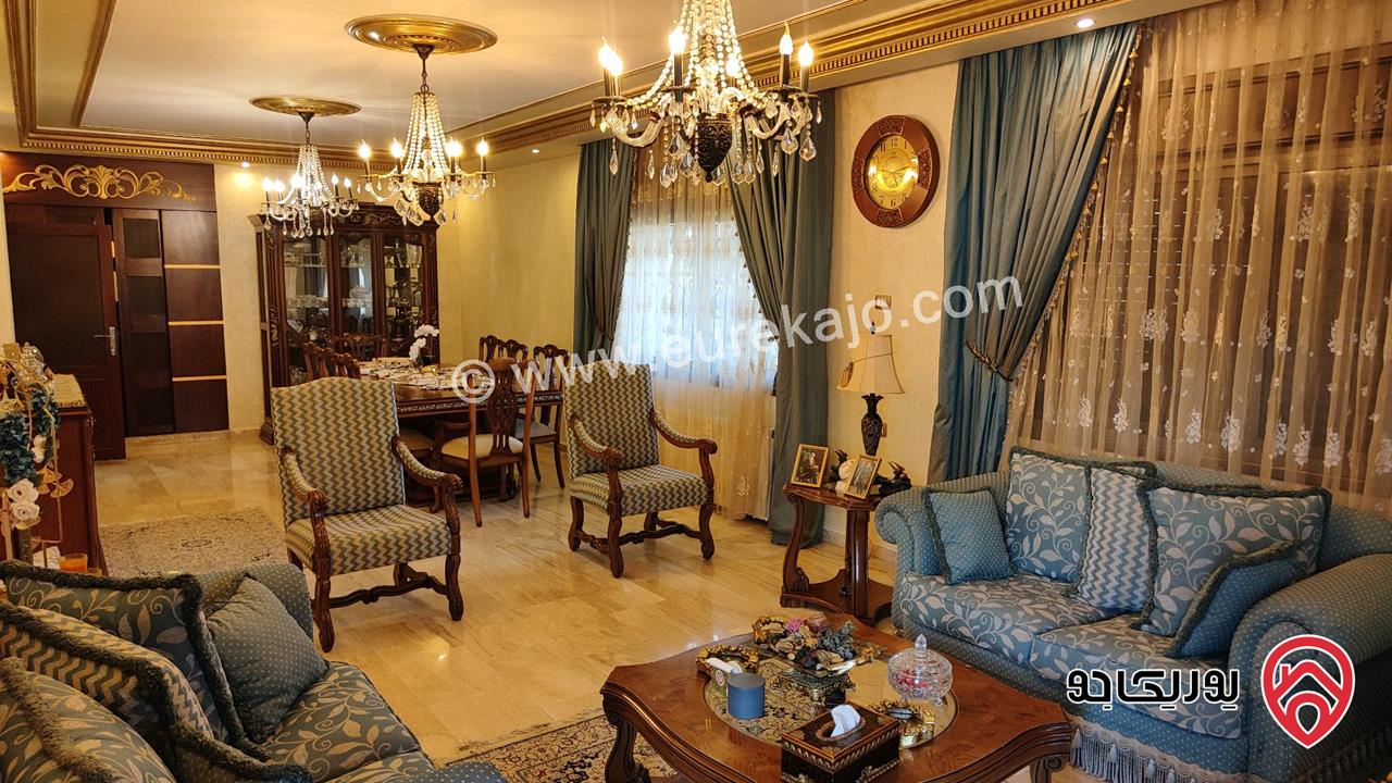 فيلا مميزة مساحة 900م على أرض 640م للبيع في عمان - الجبيهة 