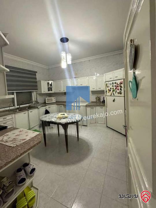 شقة أرضية مميزة للبيع في عمان - الجندويل 208م مع ترس 50م بسعر مغري