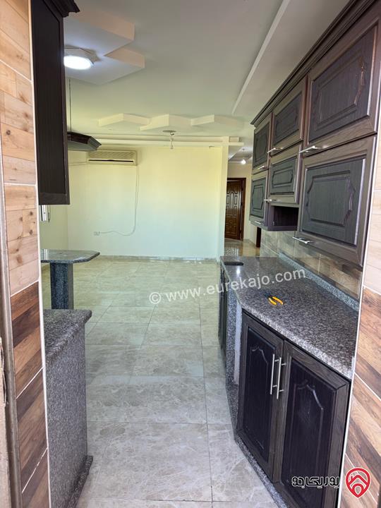 شقة طابق رابع مساحة 150م للبيع في اربد - الحي الشرقي