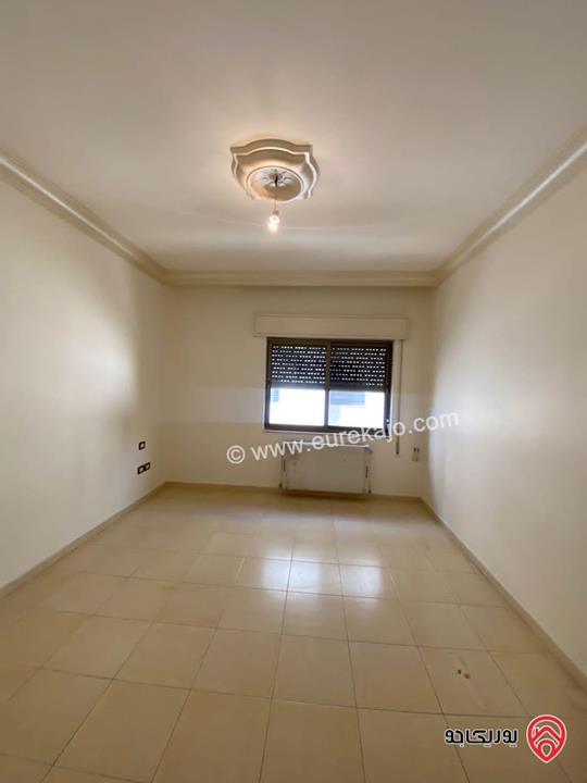 شقة أرضية فاخرة مساحة 190م للبيع في عمان – خلدا