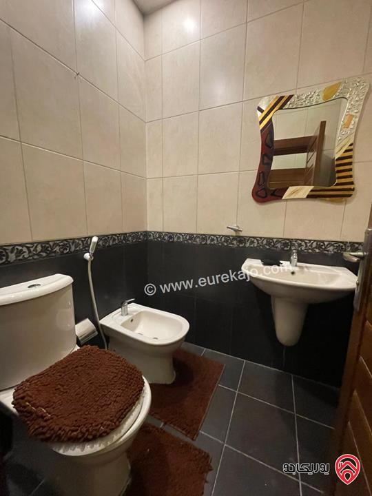 شقة مفروشة طابق ارضي مساحة 325م للايجار في عمان - ضاحية الرشيد