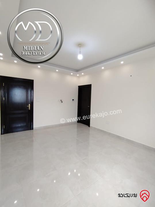 شقة جديدة للبيع في عمان - طابق ثاني ضاحية الرشيد مساحة 160م تشطيبات سوبر ديلوكس اطلالة جميلة بسعر مميز