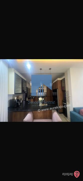 شقة أرضية مميزة للبيع في عمان - الجندويل قرب مركز أمن البيادر 180م مع حديقة وترسات 200م