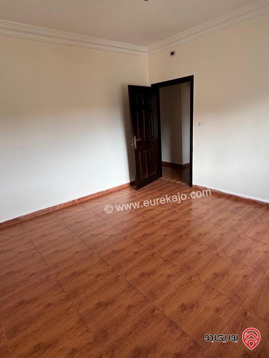 شقة طابق ثاني مساحة 200م للايجار في عمان - مرج الحمام