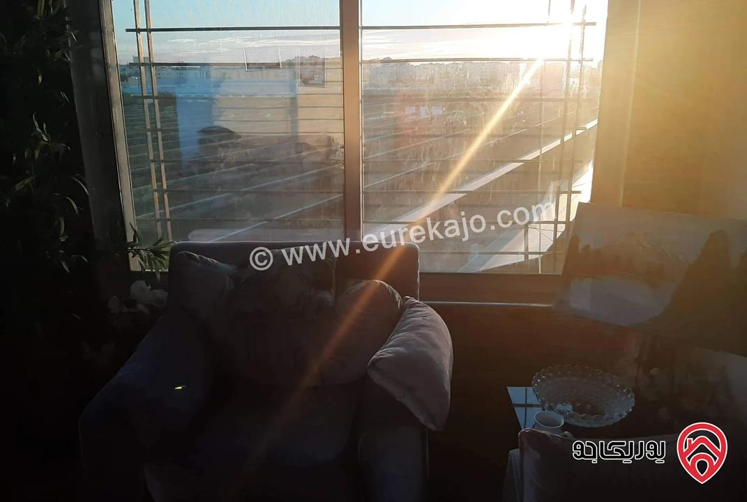 شقة طابق ثالث مساحة 140م للبيع في عمان - حي الصحابة