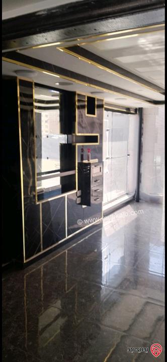 مخازن ومحلات تجارية مساحة 250 للايجار في عمان - الرابية