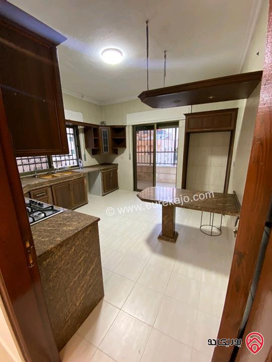 شقة مساحة 170م للبيع تصلح للسكن او الاستثمار في عمان - الياسمين