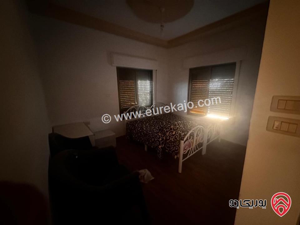 مزرعة فيها فيلا عدد 2 مساحة كل فيلا 300م على أرض 14 دونم للبيع في جرش