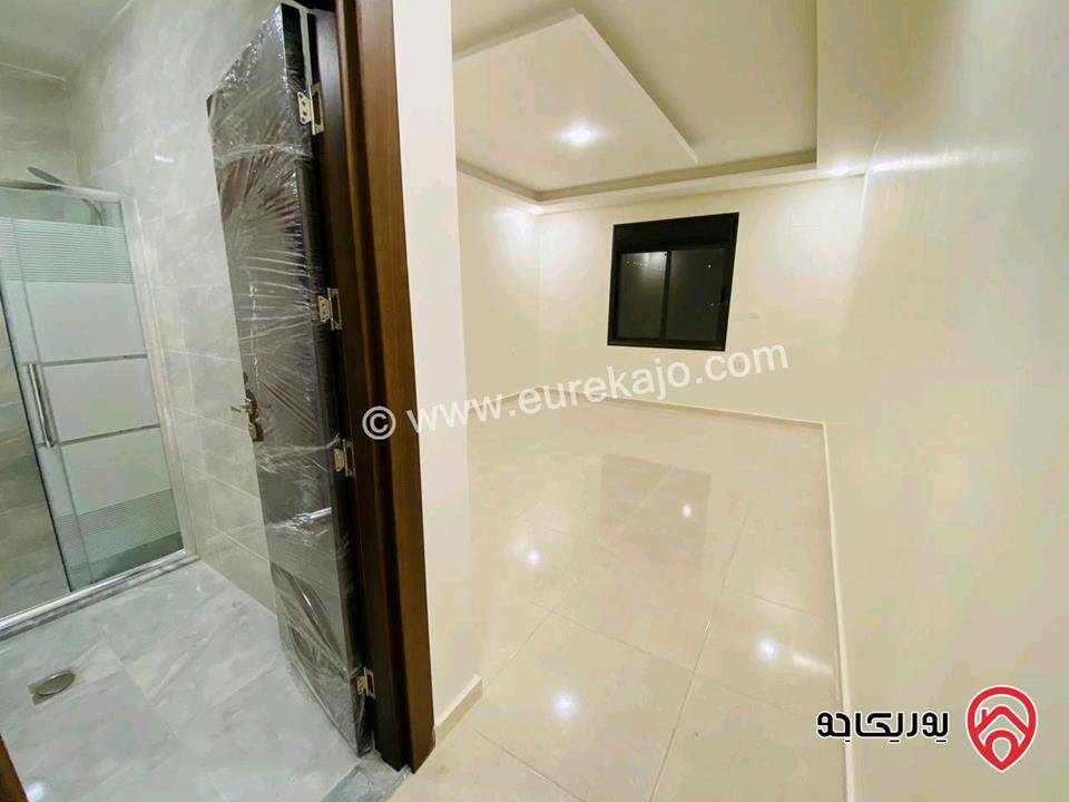 شقة طابق ثالث مساحة 180م لم تسكن للايجار في اربد - الراهبات