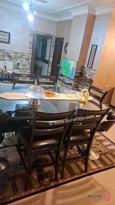 شقة طابق ارضي مساحة 150م داخلي و 200م خارجي للبيع في عمان - ضاحية الرشيد