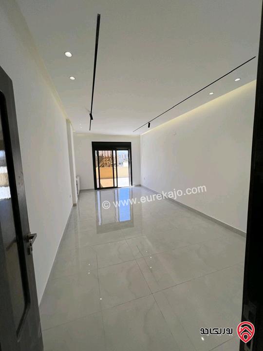 شقة طابق أرضي مساحة 300م للبيع في عمان - مرج الحمام من المالك مباشرة