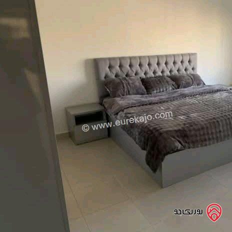 شقة مفروشة ديلوكس طابق ثالث مساحة 220م للايجار في عمان - عبدون