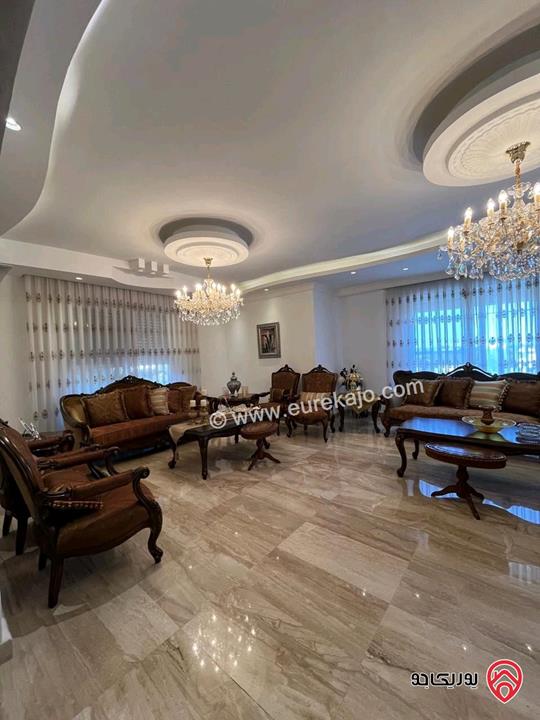 فيلا مساحة 600م على أرض 750م للبيع في عمان - دابوق 