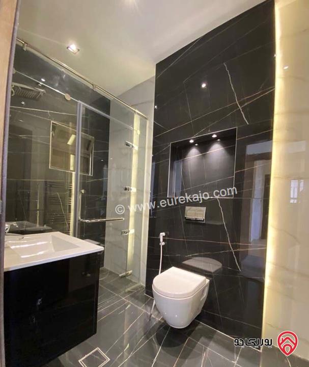 شقة طابق ثالث دوبلكس مساحة 200م للبيع في عمان - خلدا