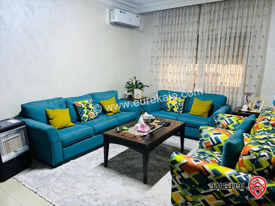 شقة طابق ثاني مساحة 160م للبيع في عمان - ضاحية النخيل