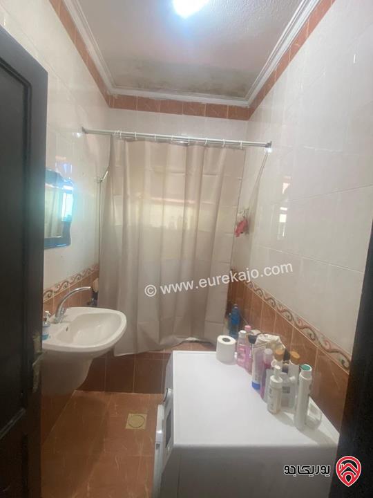 شقة طابق ثاني مساحة 200م للبيع في عمان - طبربور 