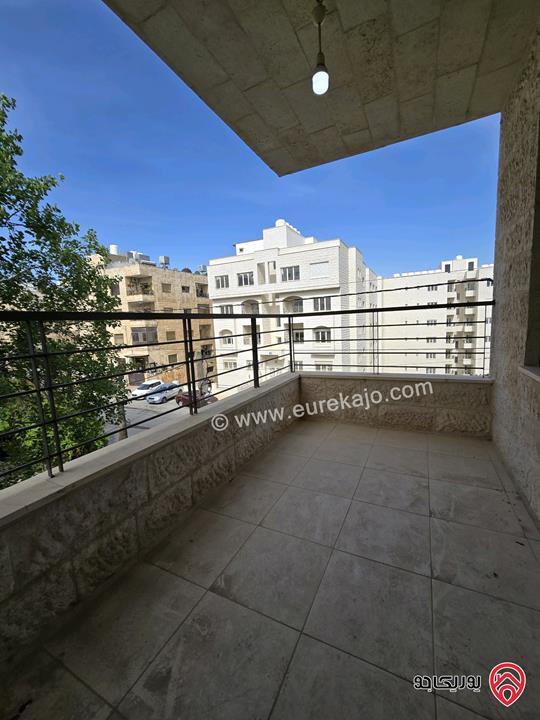 شقة مساحة 175م طابق اول للبيع في عمان - الرابية 