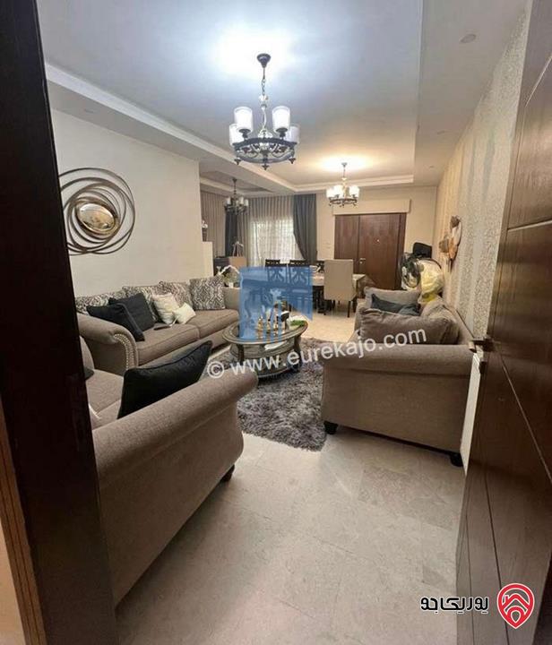 شقة أرضية فاخرة للبيع في عمان - الكرسي قرب المخابرات 180م مع ترسات 70م بسعر مغري