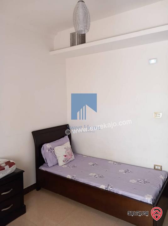 شقة مميزة للبيع في عمان - خلدا قرب الموفنبيك وخلف مطعم ورد طابق اول 100م بسعر مغري