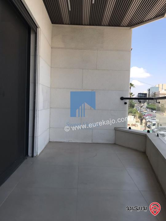 شقة فاخرة للبيع في عمان - الجندويل  - مقابل أسواق السلام طابق اول 180م تشطيب سوبر ديلوكس لم تسكن