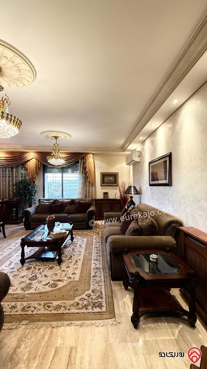 شقة مفروشة مساحة 210م طابق أول للبيع في عمان - الجبيهة