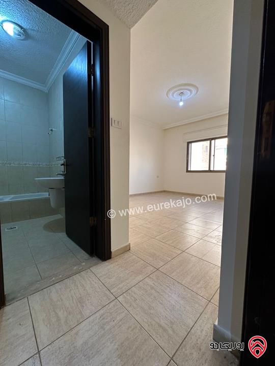 شقة طابق ثاني مساحة 191م للايجار في عمان - خلدا