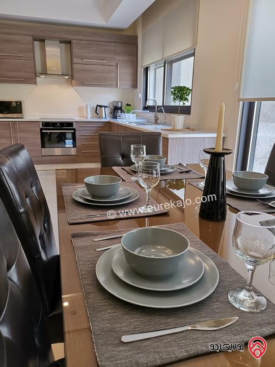 شقة مفروشة مساحة 102م داخلي و 70م خارجي للايجار في عمان - عبدون من المالك مباشرة