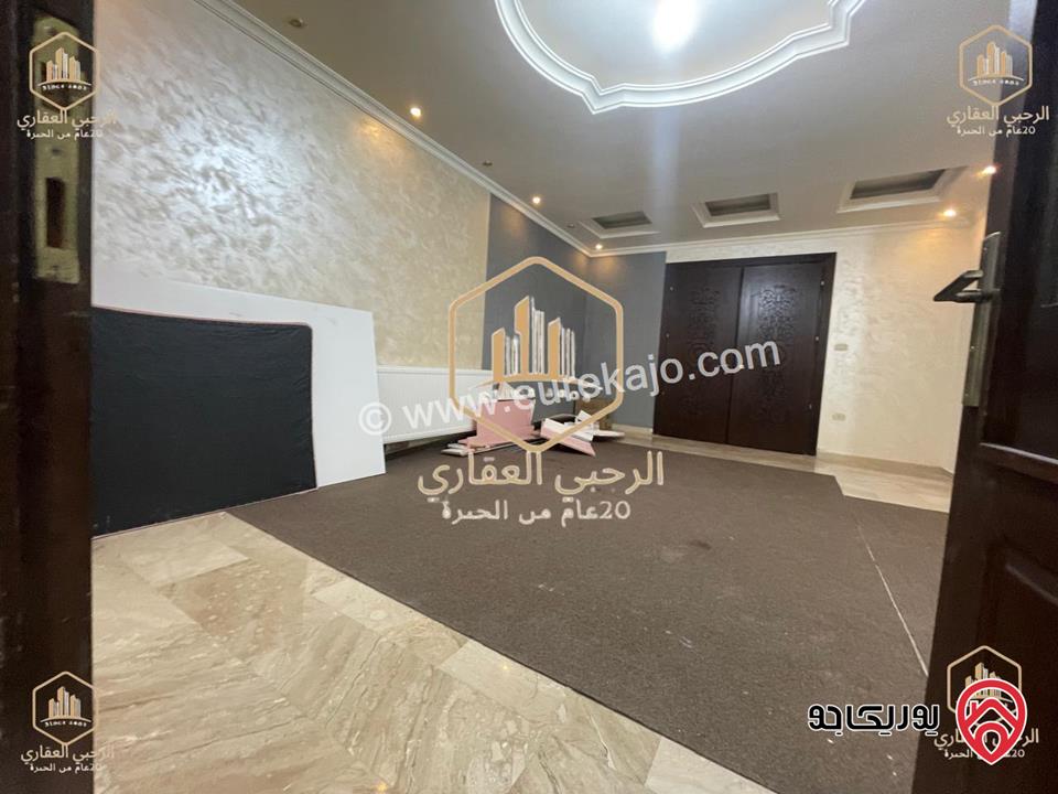 شقة سوبر ديلوكس ارضية مساحة 190م للايجار في عمان - خلدا 