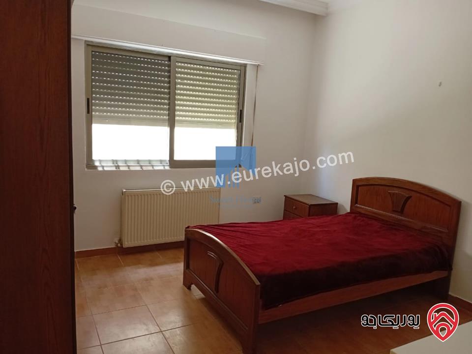 شقة أرضية مساحة 185م مع ترس 30م تشطيب سوبر ديلوكس للبيع في عمان - تلاع العلي