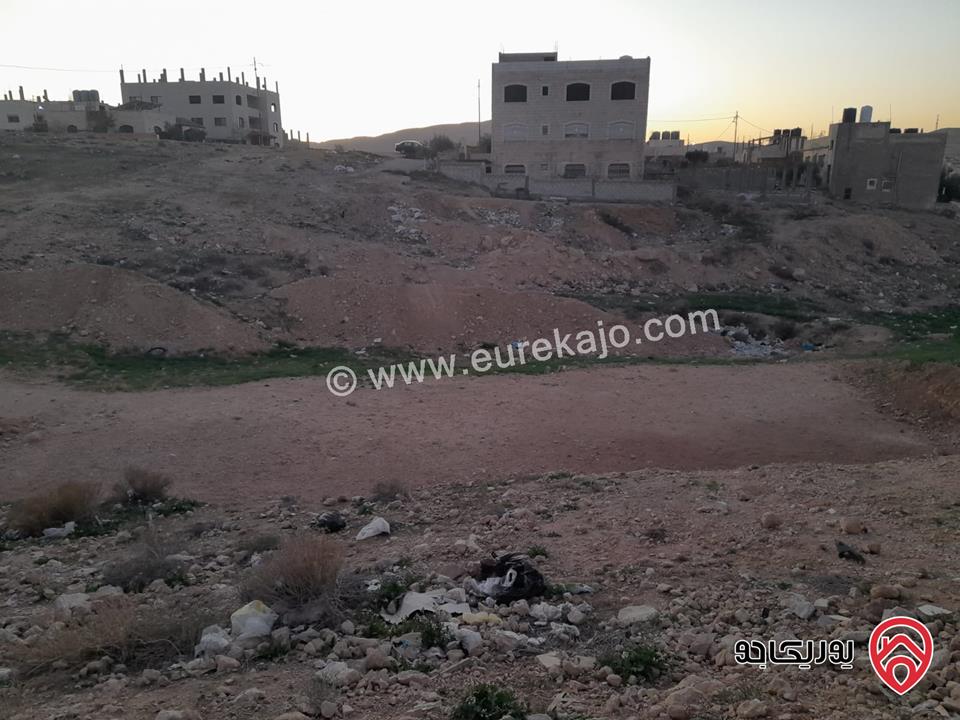 ارض مساحة 500م على شارعين للبيع في الزرقاء - السخنة 