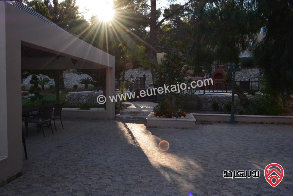 مزرعة جميلة مميزة مساحة 3 دونم و 549م مع بيت طابقين 200م للبيع في أراضي جرش - دبين 