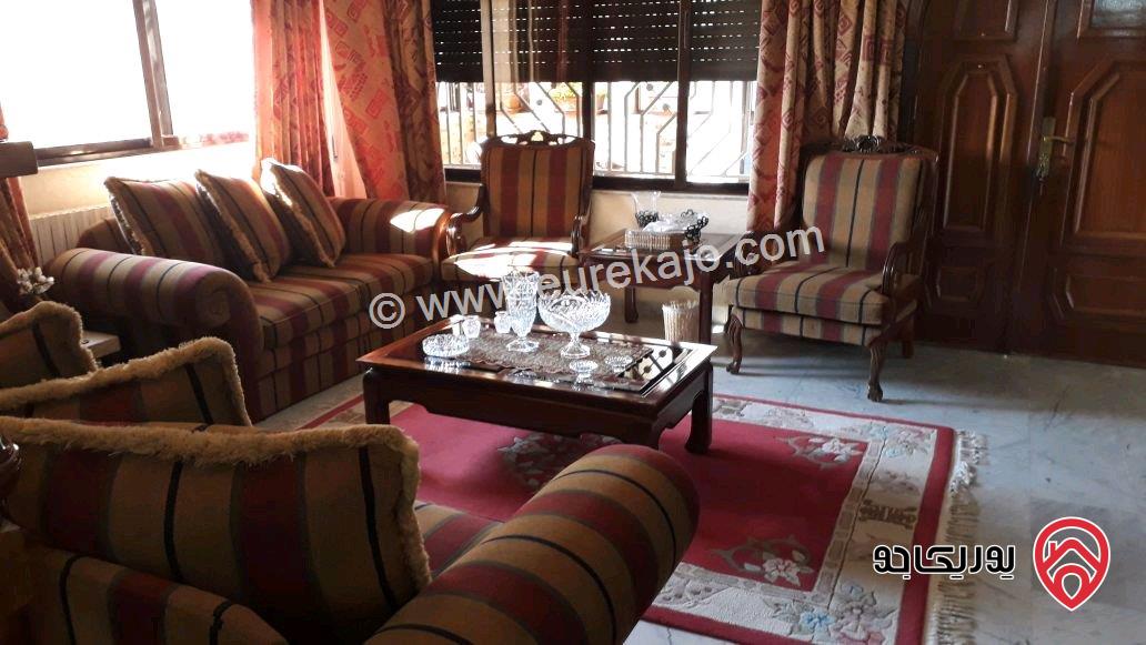 فيلا مساحة 600م على أرض 1006م للبيع في عمان - ام السماق