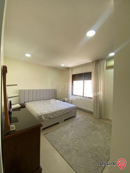 شقة مفروشة فاخرة طابق ثالث مساحة 204م للبيع أو للايجار في عمان - عبدون