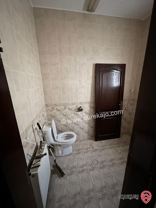 روف طابقينمساحة 233م داخلي و 127م خارجي للبيع في عمان - الجاردنز