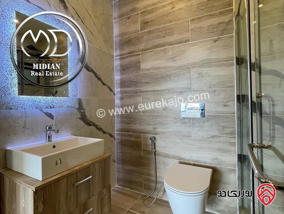 شقة دوبلكس طابق اخير مع روف للبيع في عمان - الظهير مساحة 250م مع تراسات تشطيبات و ديكورات عصرية فاخرة اطلالة جميلة