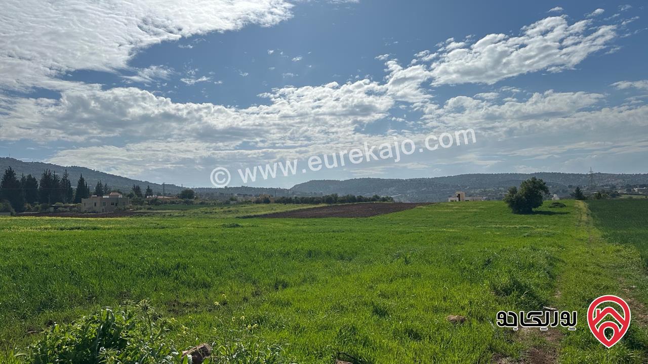 قطعة أرض مساحة 3 دونم و 521م للبيع من اراضي السلط
