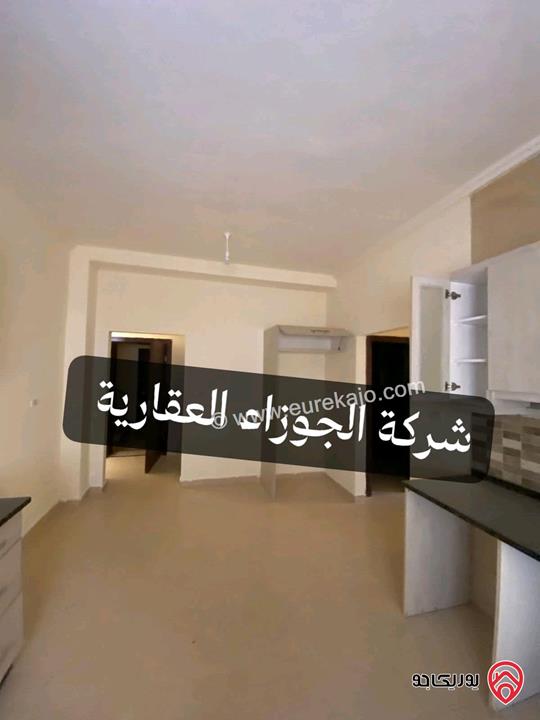 شقة شبه ارضي مساحة 120م داخلي و 140م خارجي للايجار في عمان - مرج الحمام