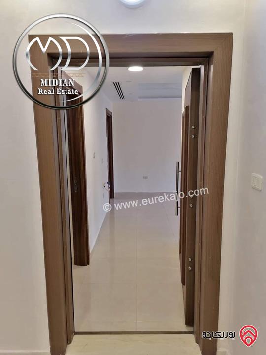 شقق فارغة للايجار في عمان - ضاحية النخيل مساحة 265م 4 نوم تشطيبات و ديكورات سوبر ديلوكس اطلالة جميلة