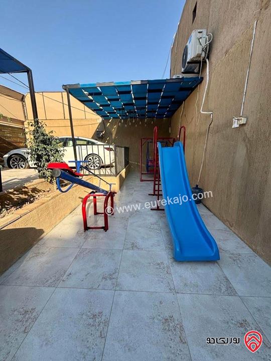 شاليه مميز مساحة 281م على أرض 419م للبيع في البحر الميت - جوفة الكفرين