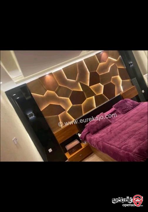 شقة مساحة 265م طابق أول للبيع في عمان - خلدا 