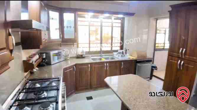 شقة طابق أول مساحة 164م للبيع في عمان - البنيات