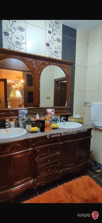 فيلا مميزة مساحة الارض 640م ومساحة البناء 900م للبيع بسعر 450 ألف دينار في عمان - الجبيهة