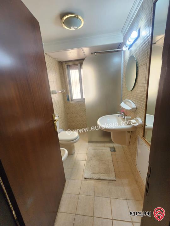 شقة طابق أول مساحة 150م مفروشة للايجار في عمان - عبدون 