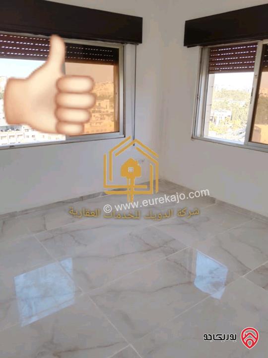 شقة فارغة طابق أول مساحة 120م للإيجار في عمان - تلاع العلي 