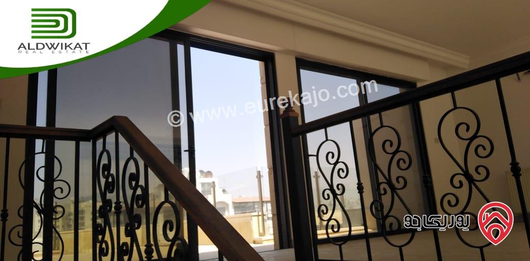 فيلا للبيع في عمان - عبدون مساحة البناء 450م ومساحة الارض 400م ومساحة الحديقة 50م